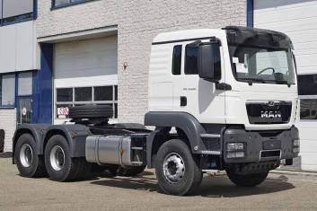 MAN TGS 33.400 BBS-WW 6X4 TRACTOR HEAD