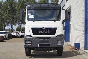 MAN TGS 33.400 BBS-WW 6X4 TRACTOR HEAD