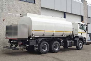 MAN TGS 33.360 BB-WW 6X4 FUEL TANK TRUCK