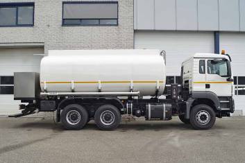 MAN TGS 33.360 BB-WW 6X4 FUEL TANK TRUCK