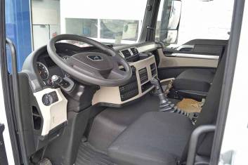 MAN TGS 33.360 BB-WW 6X4 FUEL TANK TRUCK