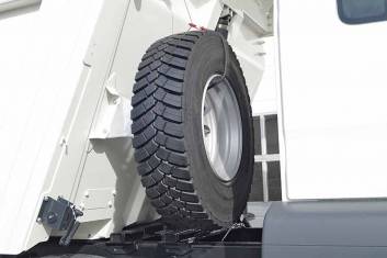 MAN TGS 41.400 BB-WW AT 8X4 TIPPER TRUCK