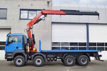 MAN TGS 41.400 BB-WW 8X4 FLATBED WITH CRANE