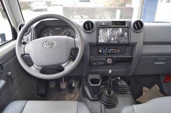 TOYOTA LAND CRUISER HZJ79L DOUBLE CAB PICK-UP