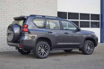 TOYOTA Prado 3.0L Diesel TX 4X4 SUV